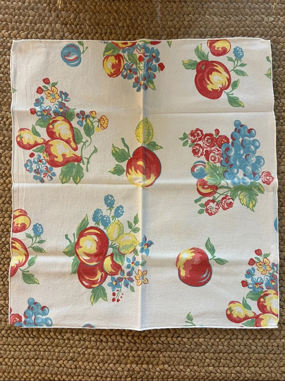 Vintage Cloth Napkins Set of 6 Fruit Floral Farmhouse Theme